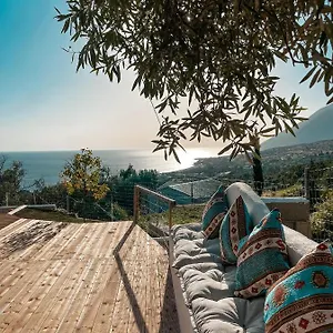 Gogo's Boutique Hotel Dhërmi